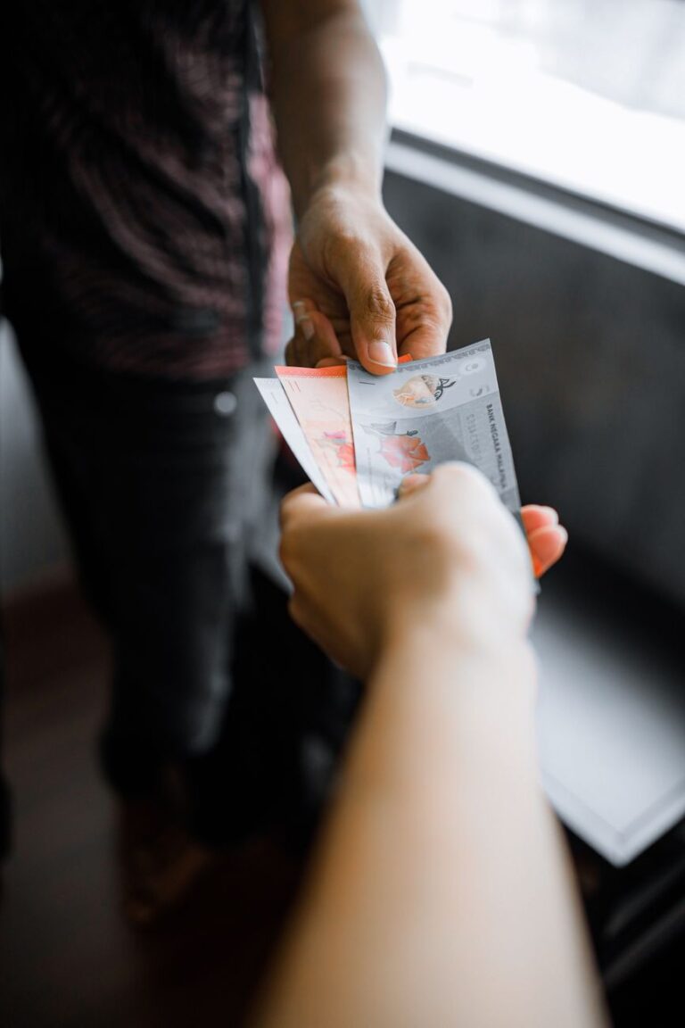 Cash on Delivery in Southeast Asia 2026: The Decline